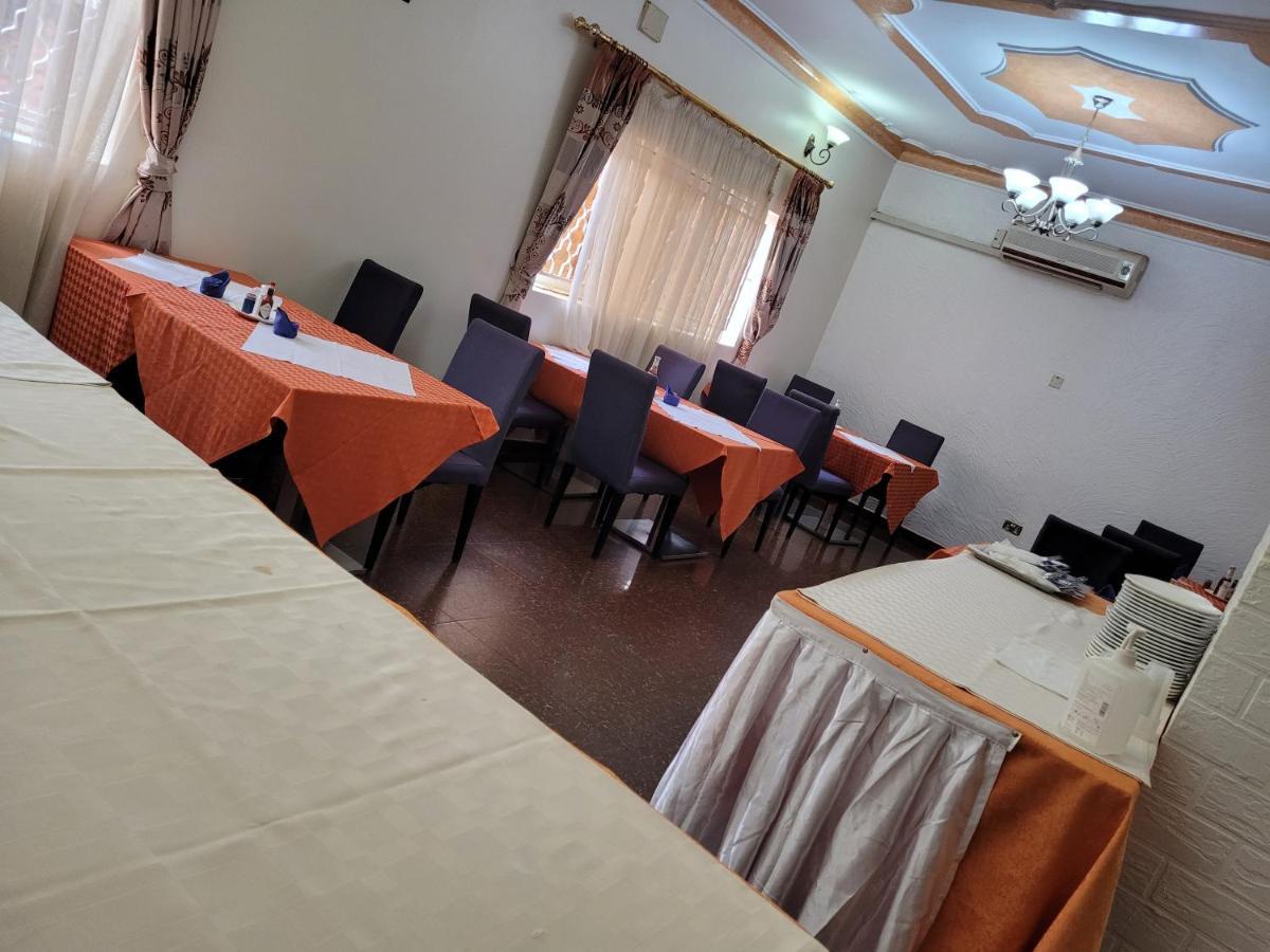 Glory Summit Hotel Hoima Exterior photo