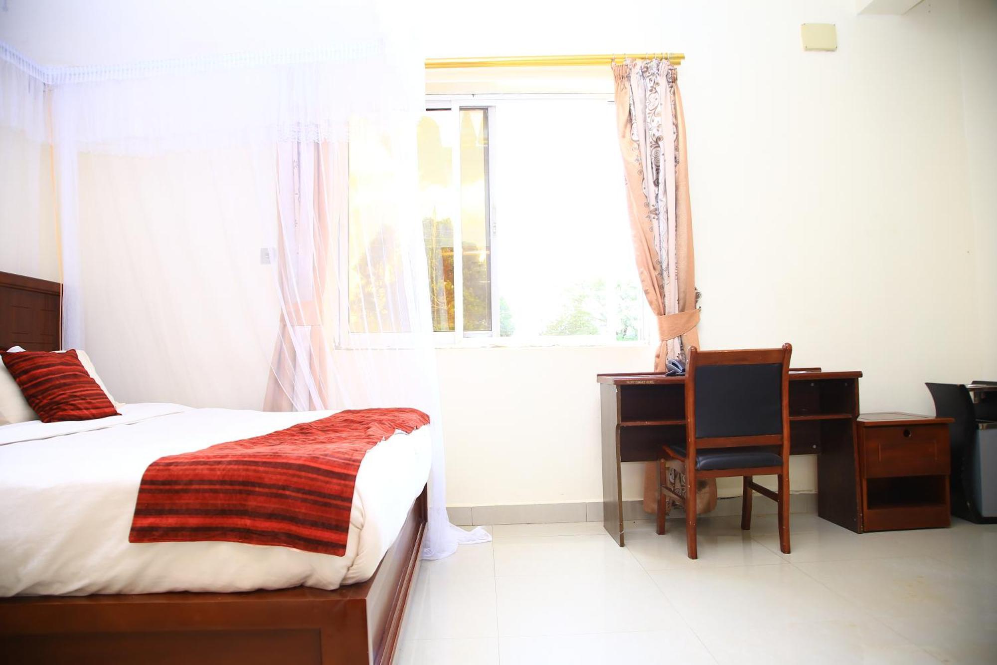 Glory Summit Hotel Hoima Exterior photo
