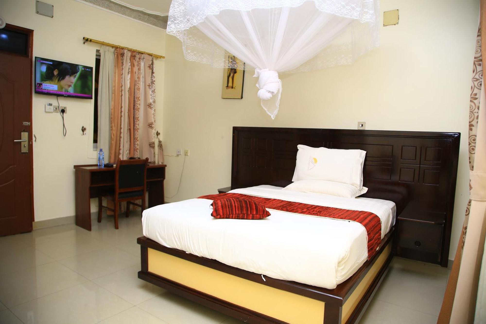 Glory Summit Hotel Hoima Exterior photo